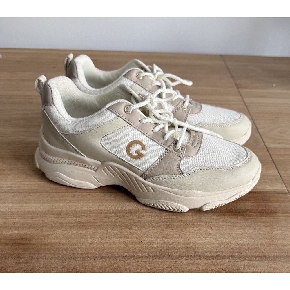 G by GUESS Karva Chunky Sneakers Womens Size 10 Cream Beige Platform Lace Up